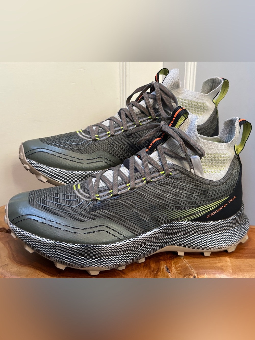 Saucony Endorphin Trail - Size: Men’s US11